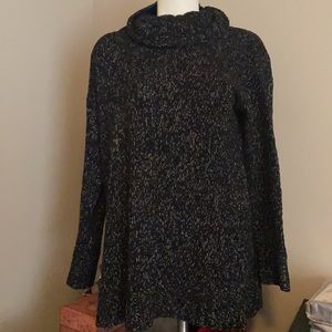 Eddie Bauer Warm sweater